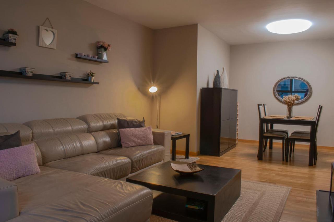 Apartamento Navia Vigoアパートメント エクステリア 写真