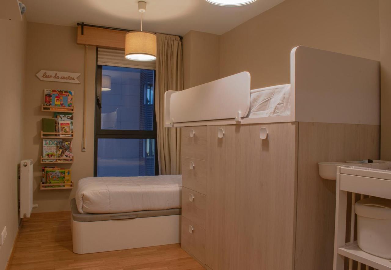 Apartamento Navia Vigoアパートメント エクステリア 写真