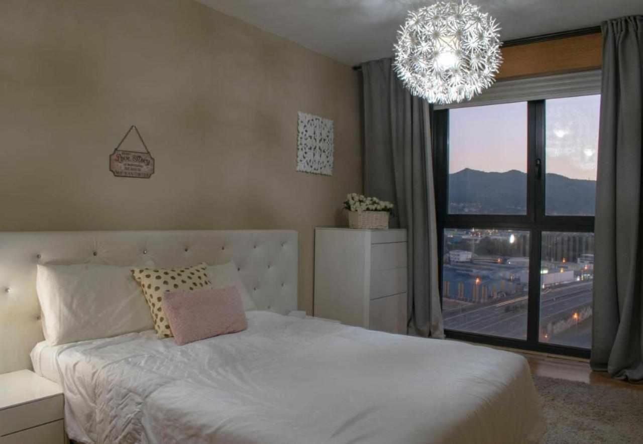 Apartamento Navia Vigoアパートメント エクステリア 写真